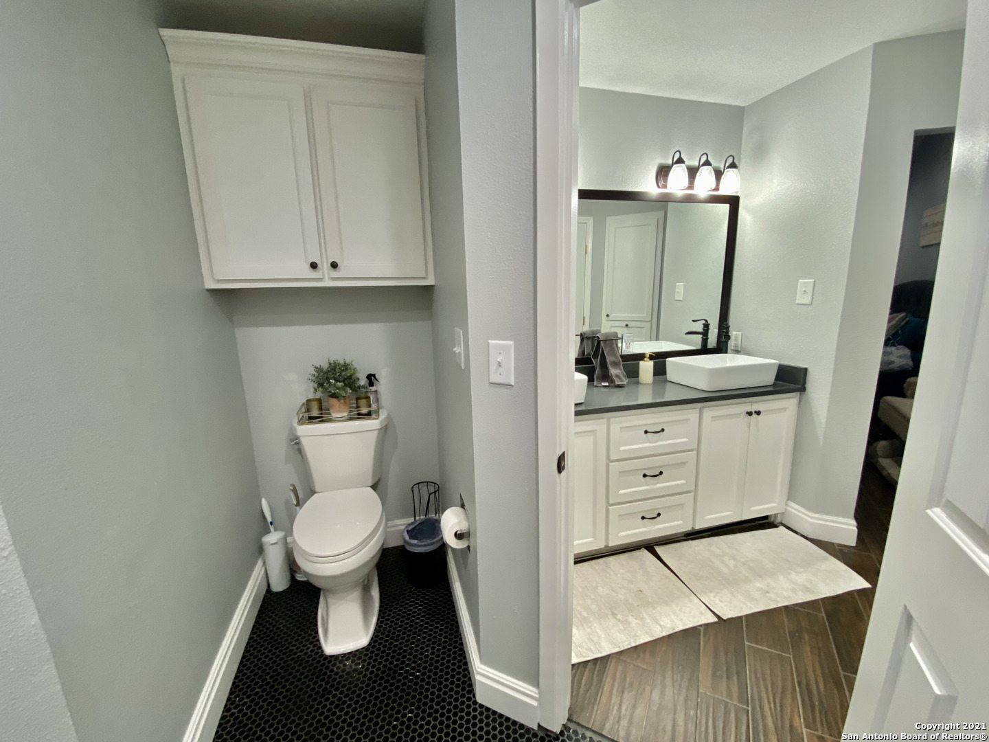 4535 Western Pine Woods San Antonio TX 78249