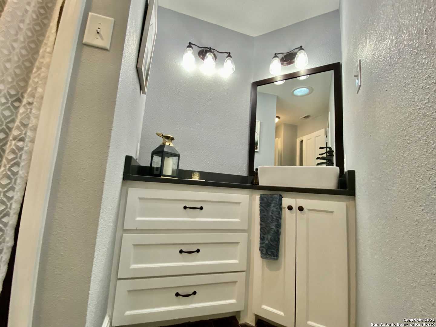 4535 Western Pine Woods San Antonio TX 78249