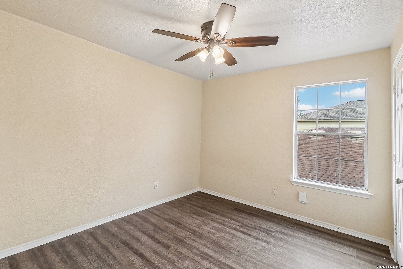 407 Amberdale Oak San Antonio TX 78249
