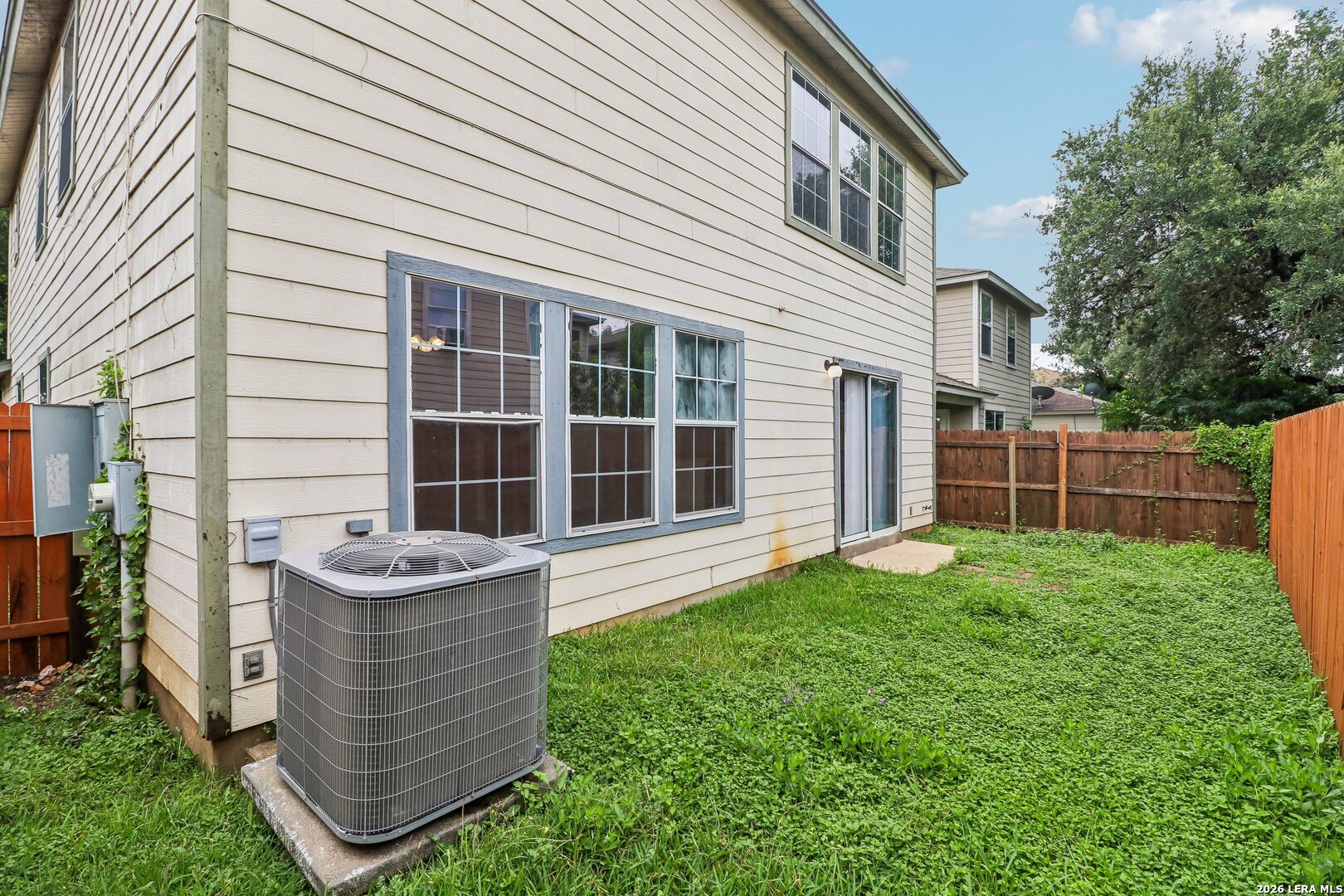 407 Amberdale Oak San Antonio TX 78249