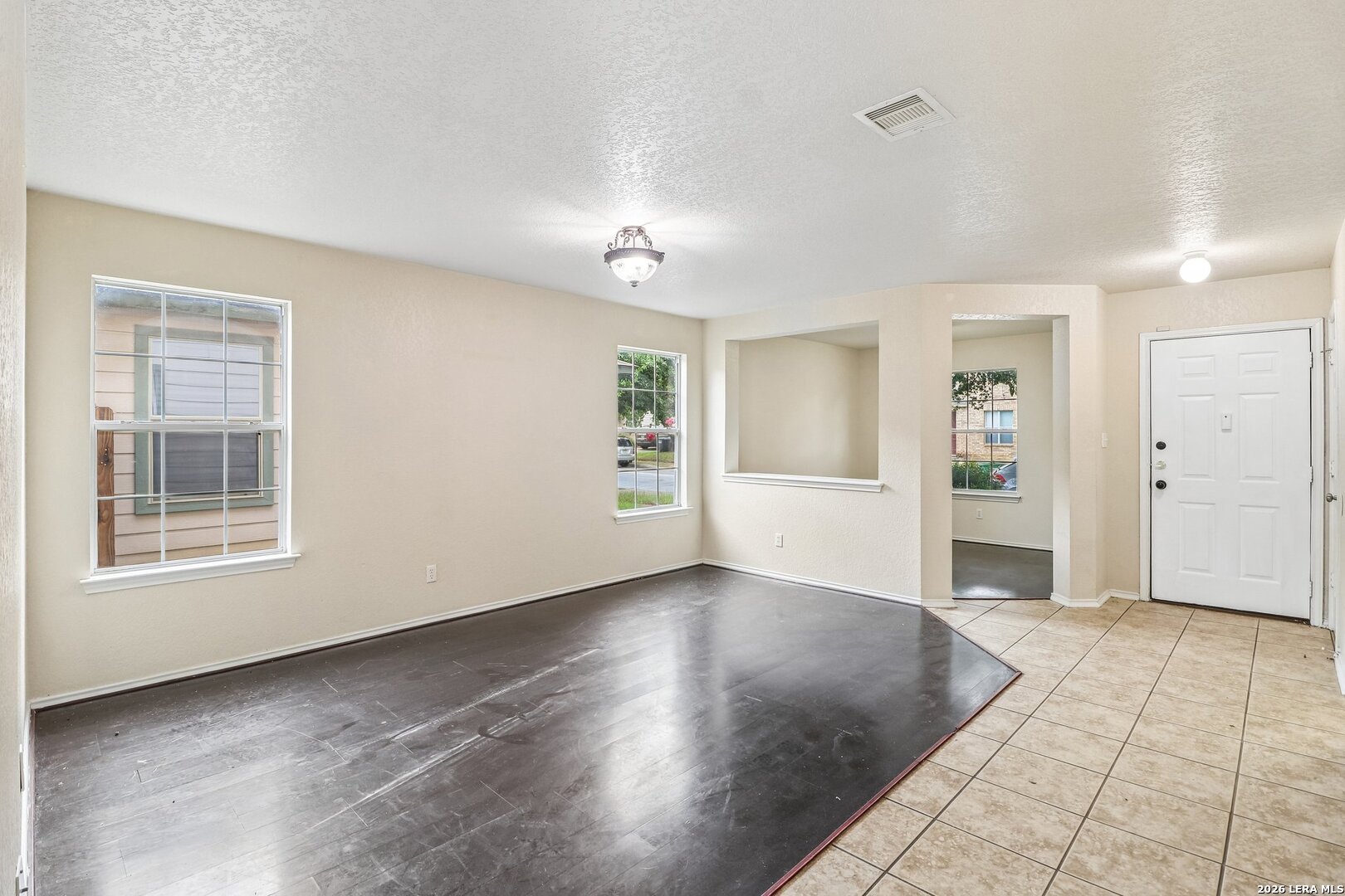 407 Amberdale Oak San Antonio TX 78249