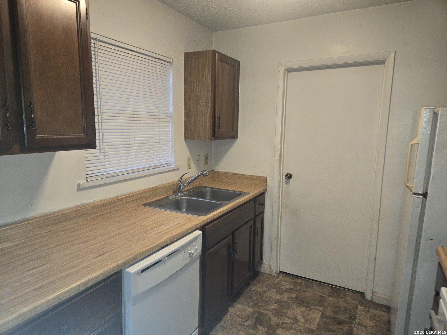 320 Station Street Converse TX 78109