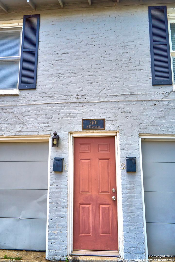 3101 Elmendorf San Antonio TX 78201