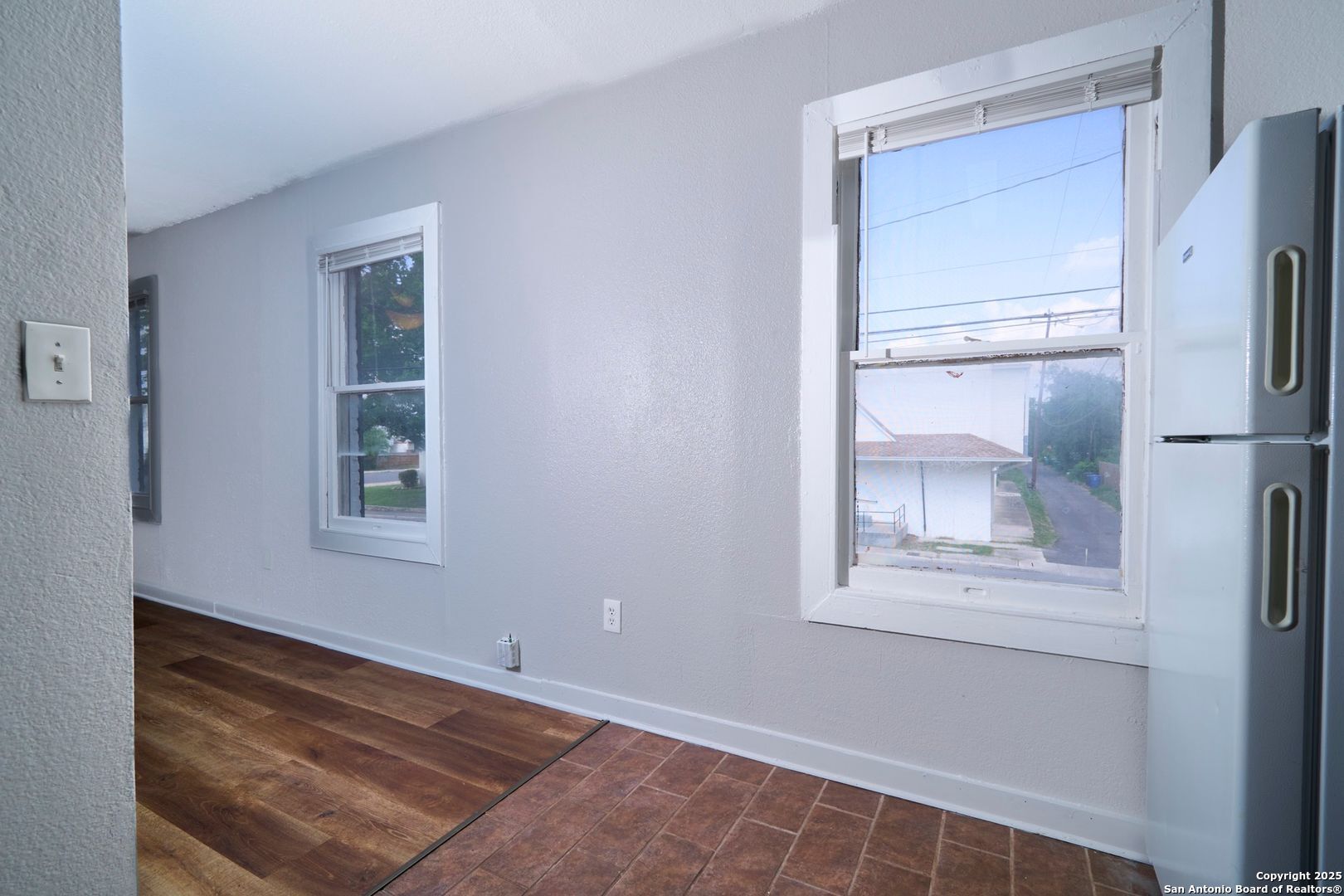 3101 Elmendorf San Antonio TX 78201