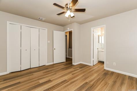 7802 Richard Frank Way San Antonio TX 78240