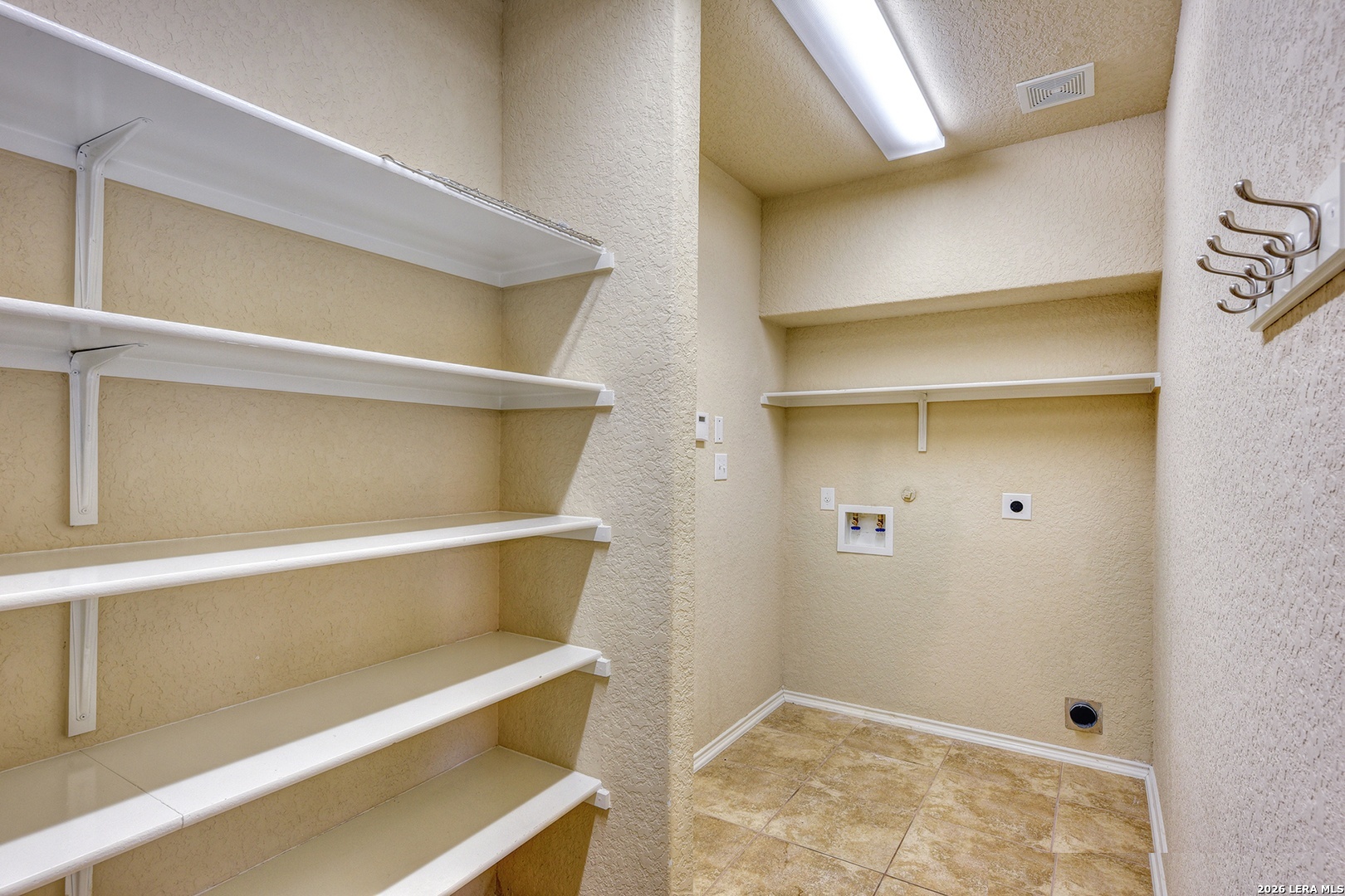 6343 Palmetto Way San Antonio TX 78253