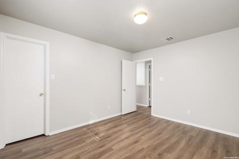 9207 Mission Stream San Antonio TX 78223
