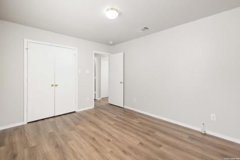 9207 Mission Stream San Antonio TX 78223