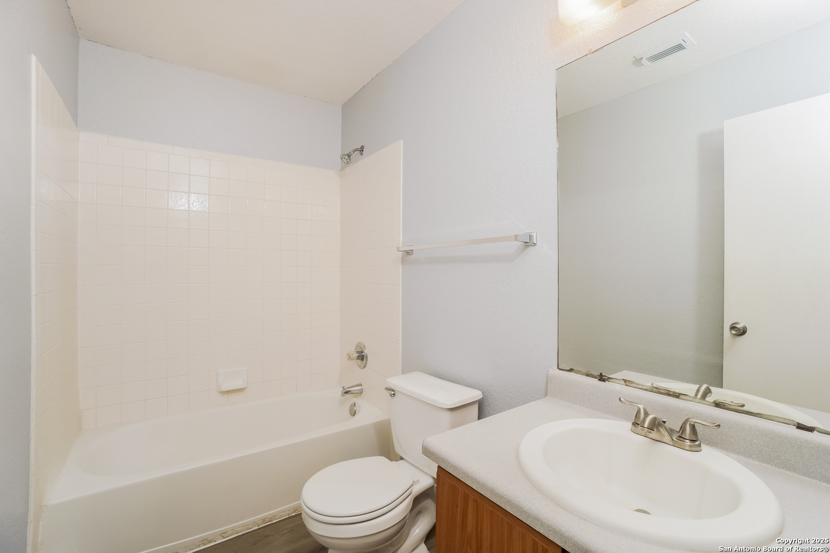 63 Viking Oak San Antonio TX 78247