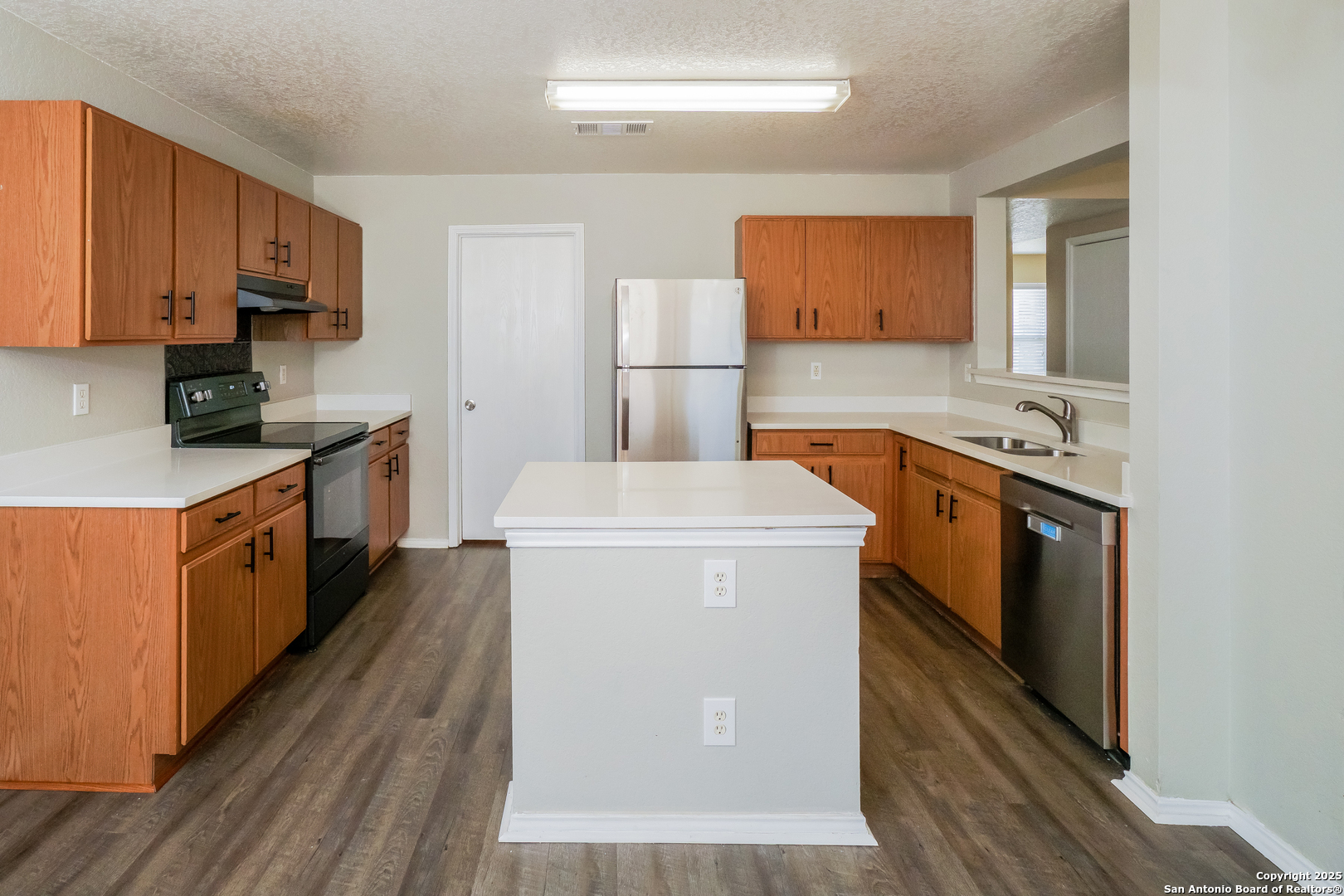 63 Viking Oak San Antonio TX 78247