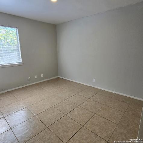5209 Meadow Field San Antonio TX 78250