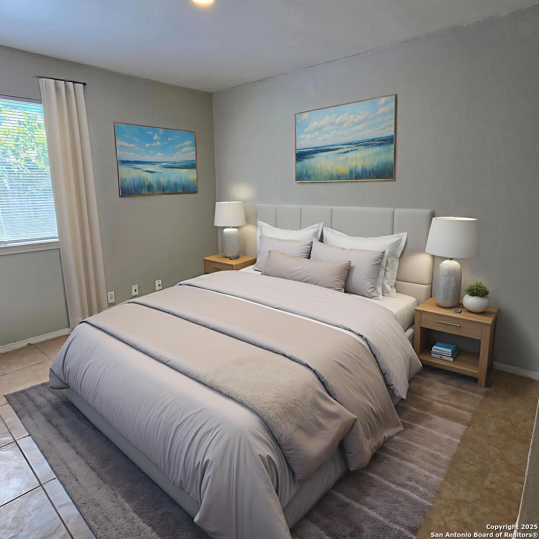 5209 Meadow Field San Antonio TX 78250