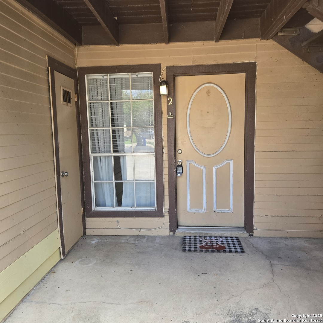 5209 Meadow Field San Antonio TX 78250