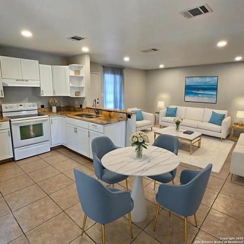 5209 Meadow Field San Antonio TX 78250