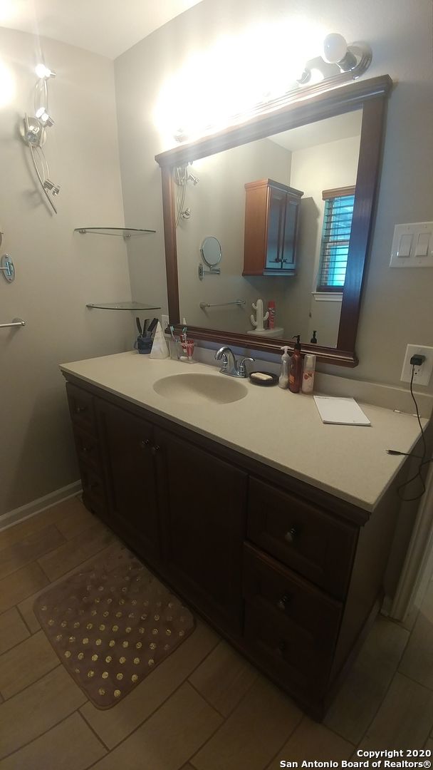 4818 Cambray Drive San Antonio TX 78229