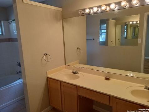 7607 Braun Circle San Antonio TX 78250