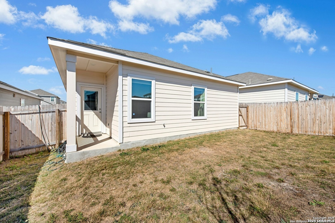 5330 Flying Hooves San Antonio TX 78222
