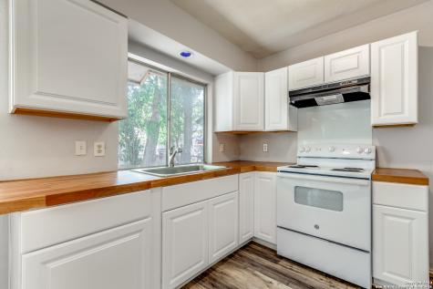 827 Spring Park San Antonio TX 78227