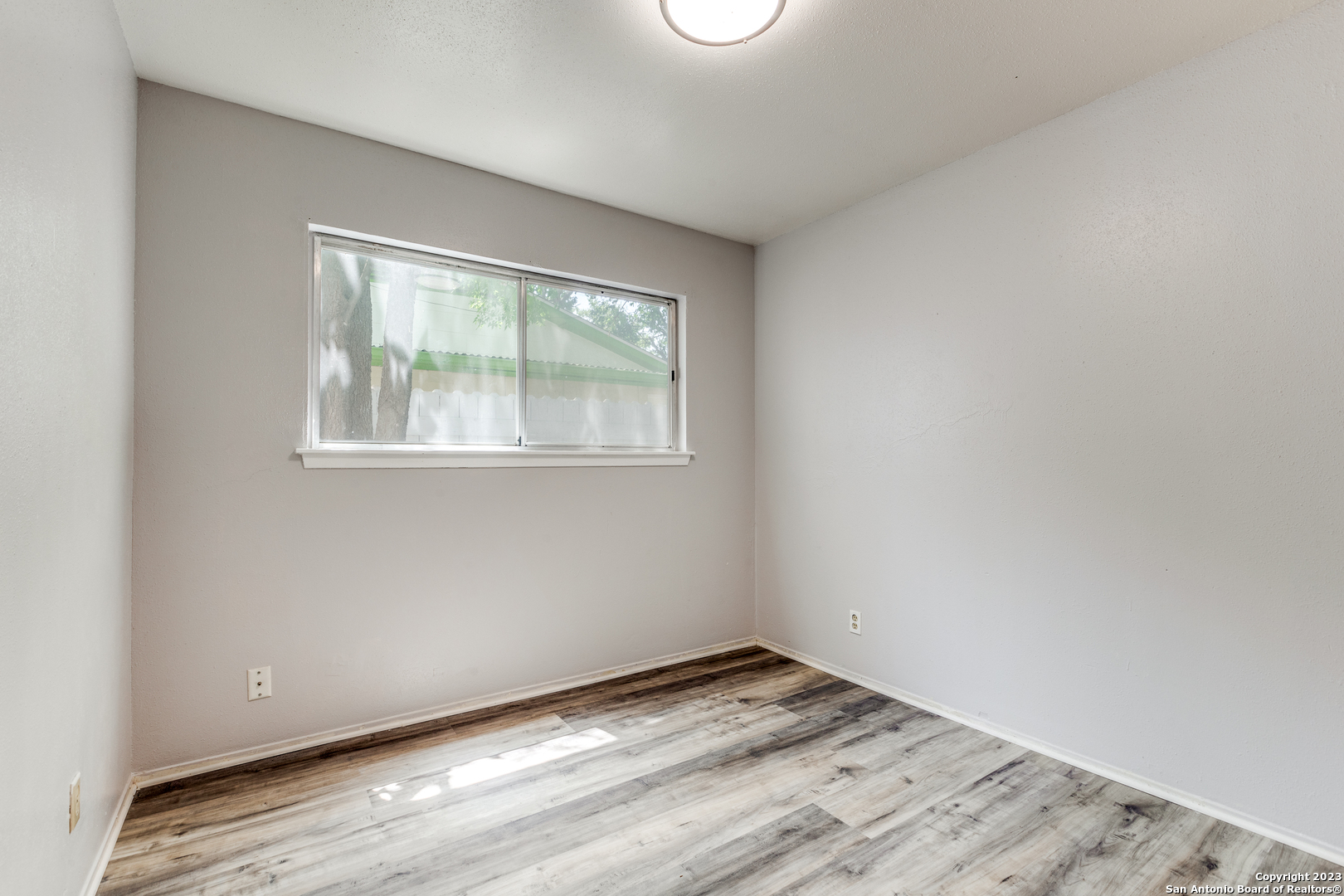 827 Spring Park San Antonio TX 78227