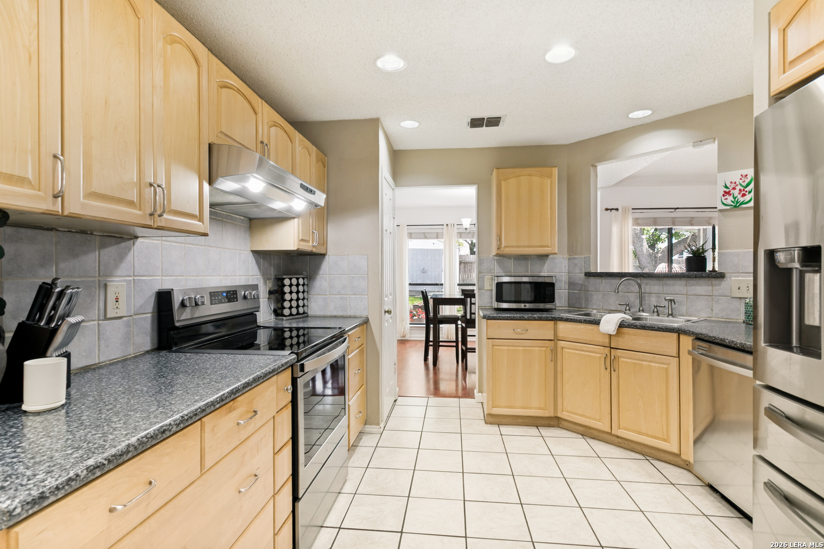 6326 Scrub Jay San Antonio TX 78240