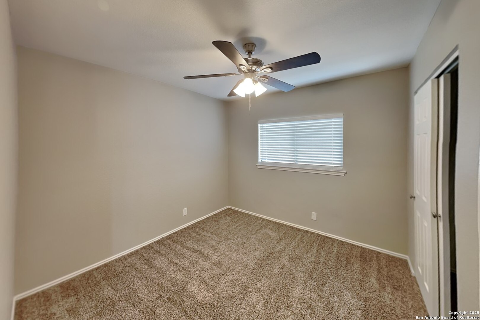 9122 Autumn Storm San Antonio TX 78254