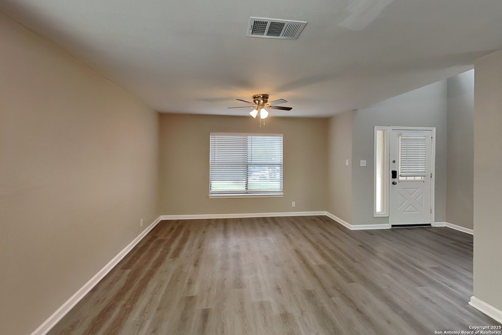 9122 Autumn Storm San Antonio TX 78254