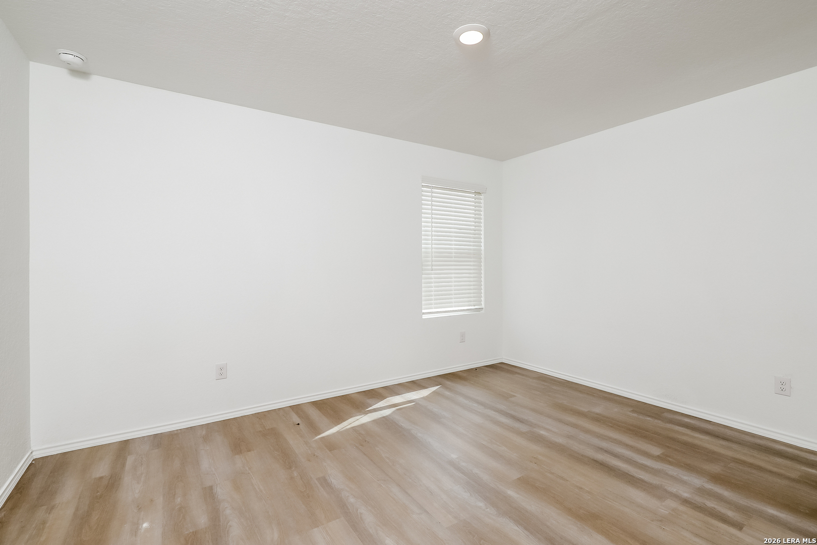 10619 Mcclintock Converse TX 78109