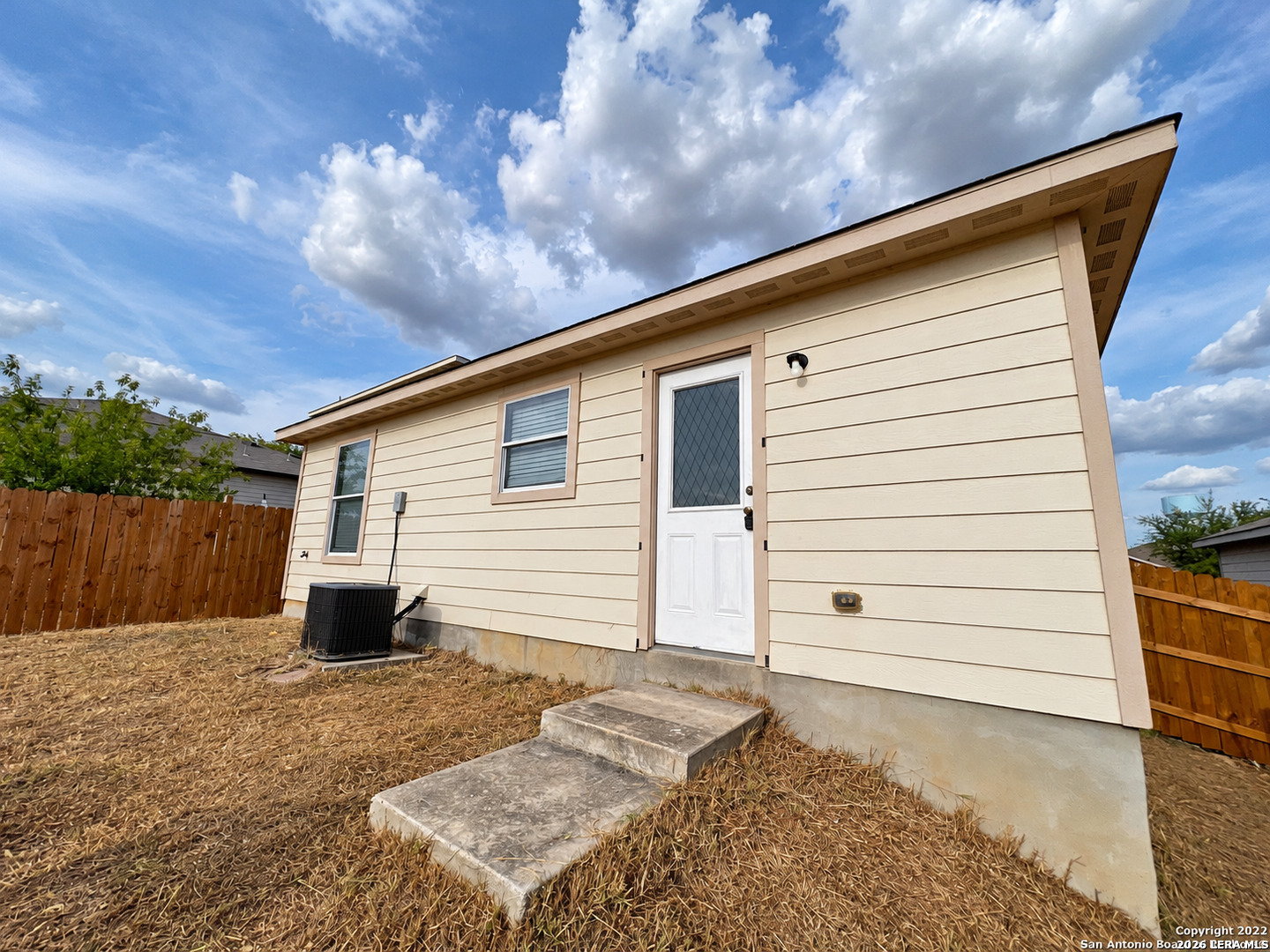 5923 Fox Canyon San Antonio TX 78252