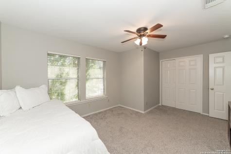 2961 White Pine Drive Schertz TX 78154