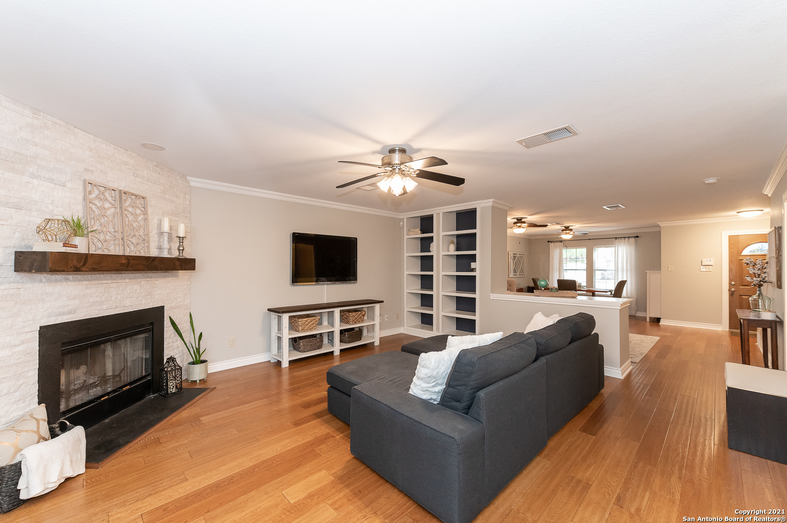 2961 White Pine Drive Schertz TX 78154