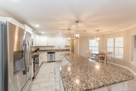 2961 White Pine Drive Schertz TX 78154