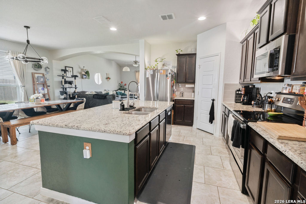 2111 Rhesus View San Antonio TX 78245