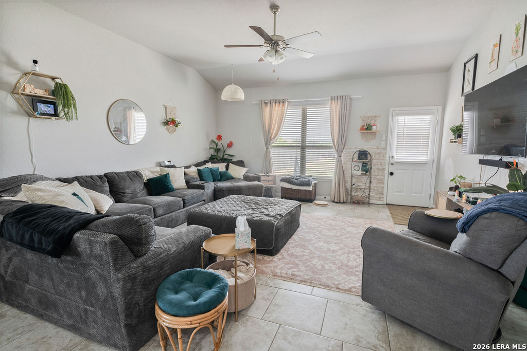 2111 Rhesus View San Antonio TX 78245