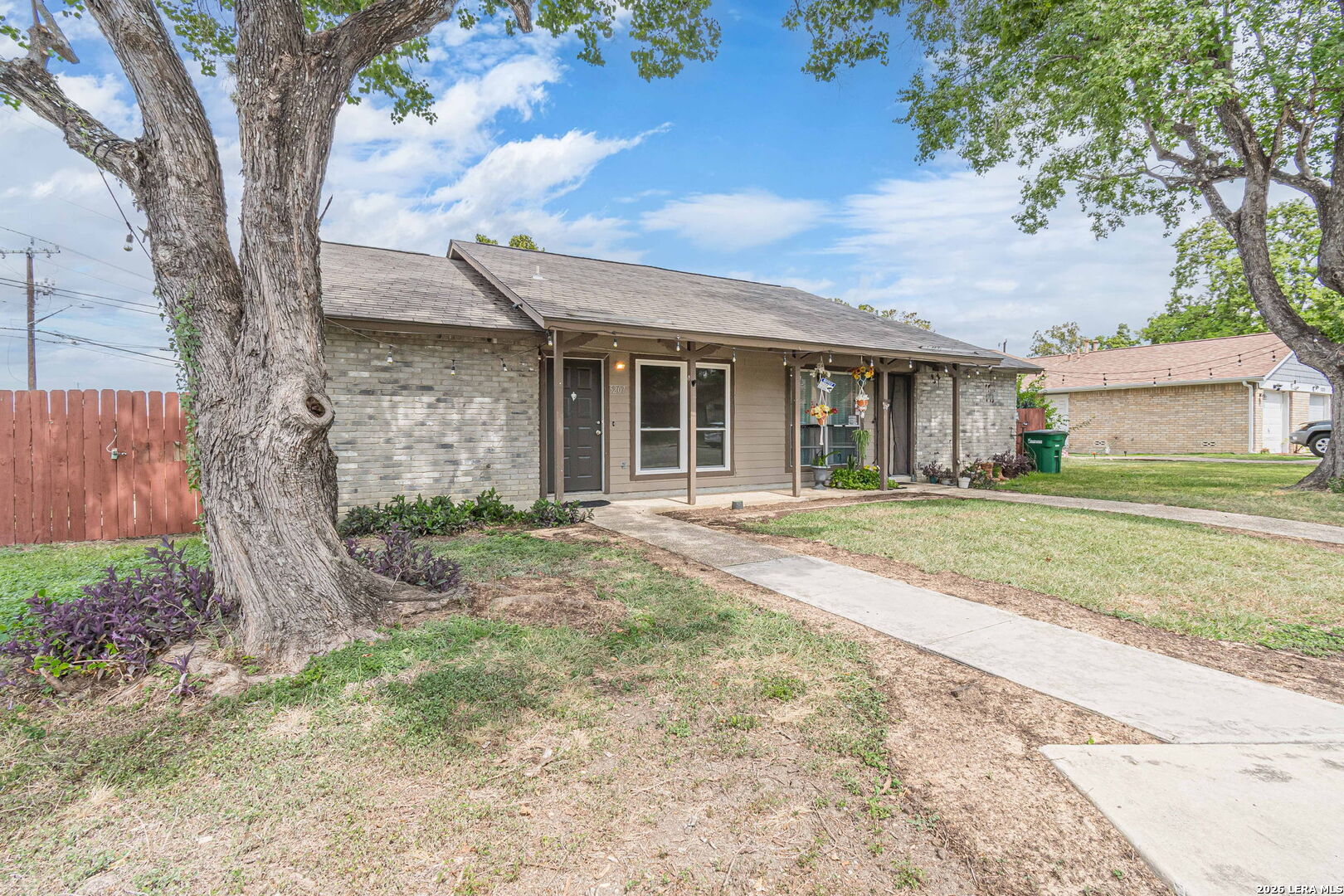 5207 Gawain San Antonio TX 78218