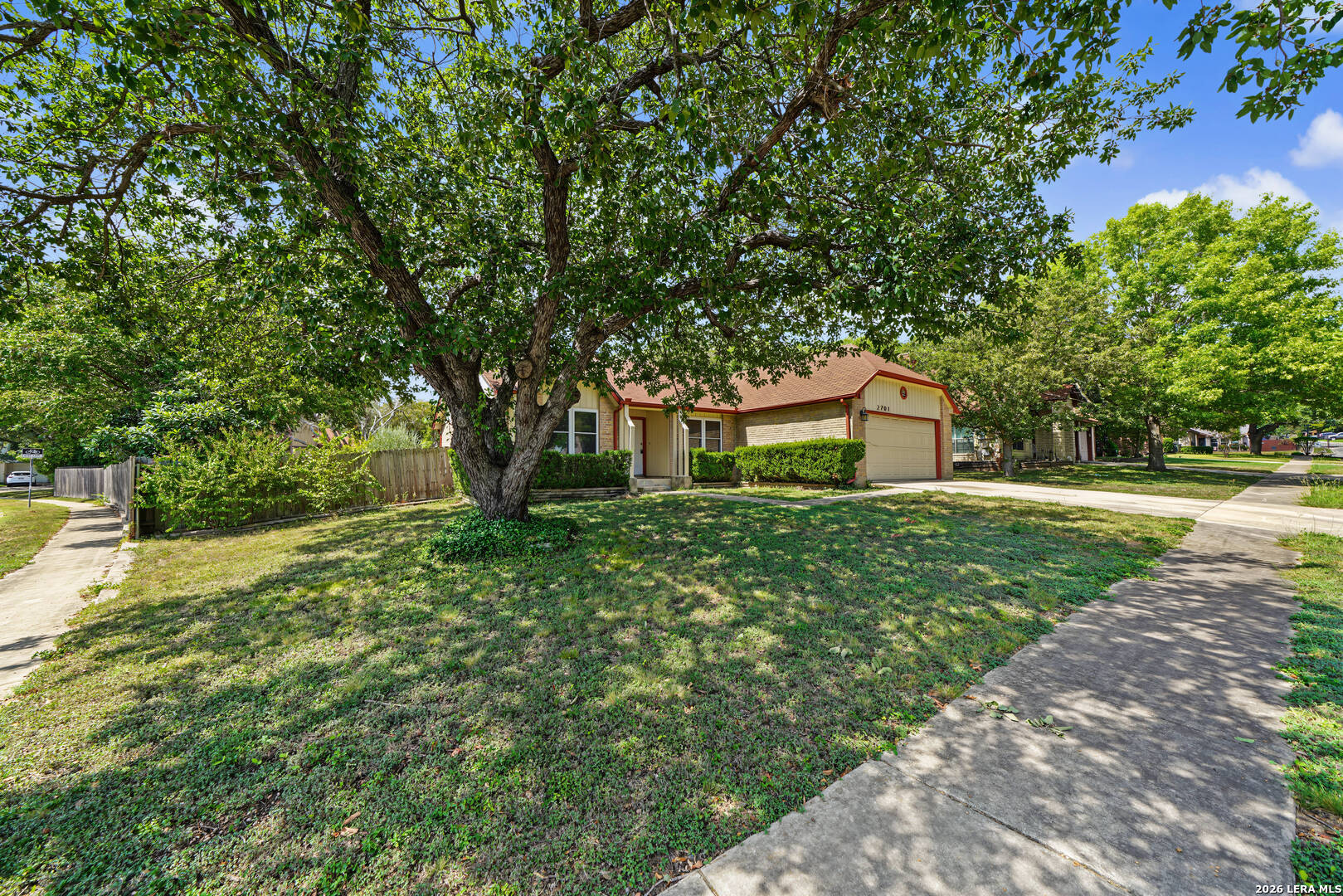2701 Hillview Lane Schertz TX 78154