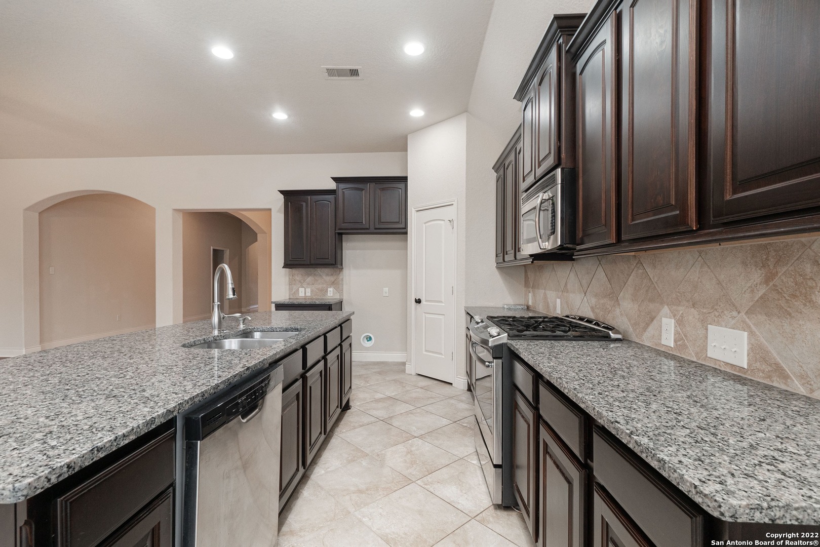 13822 Benedetta San Antonio TX 78253