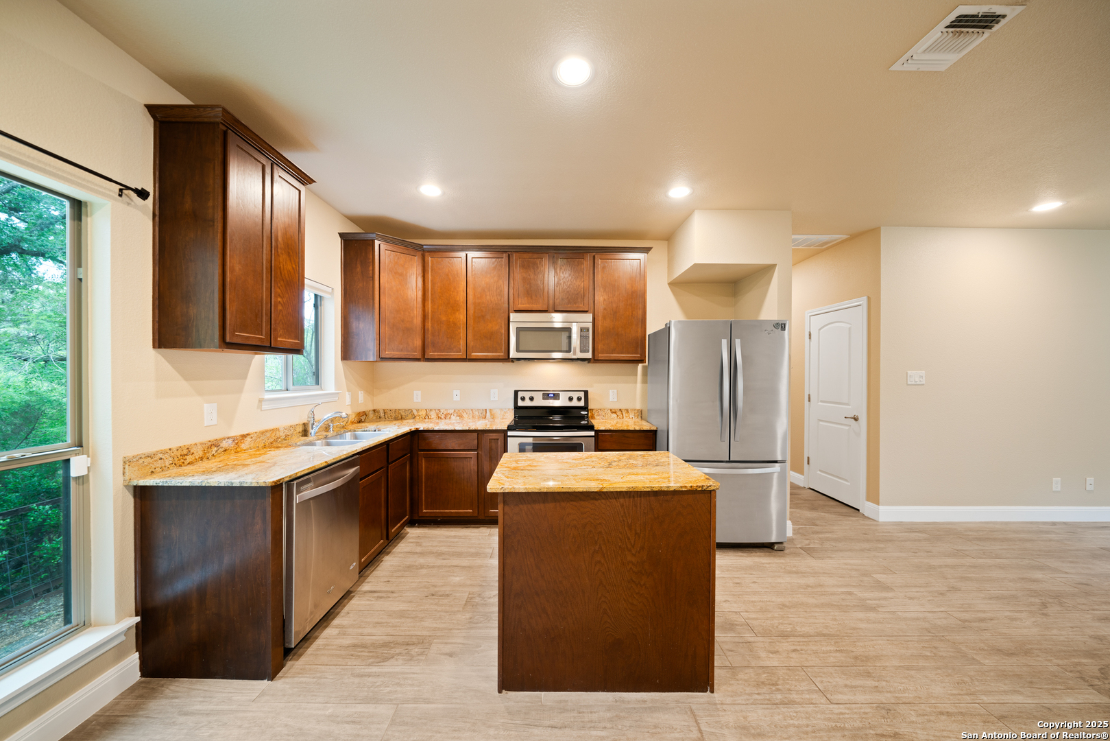 635 Bluffside Drive New Braunfels TX 78130