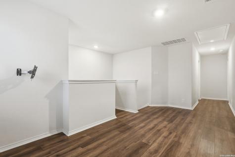15426 Shortwing San Antonio TX 78253