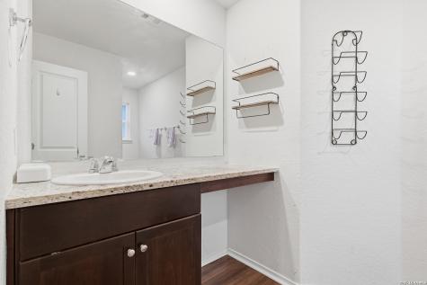15426 Shortwing San Antonio TX 78253