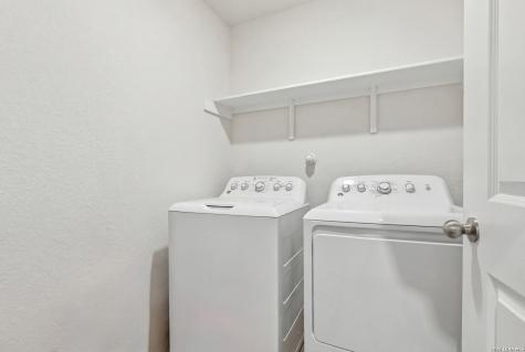 15426 Shortwing San Antonio TX 78253