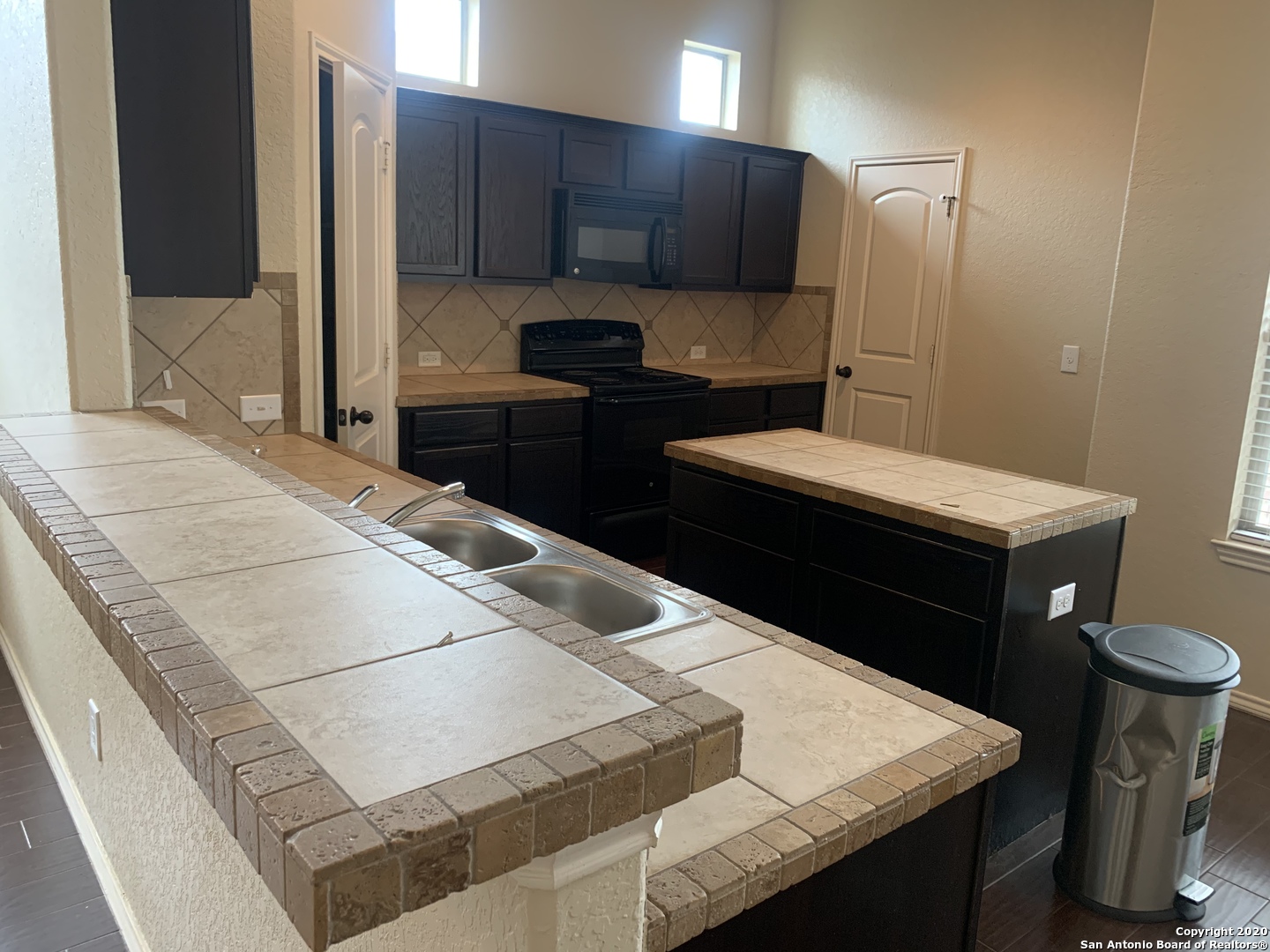 553 Creekside Circle New Braunfels TX 78130