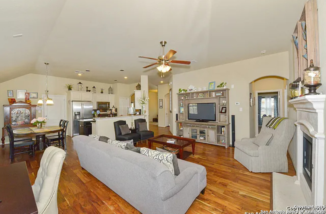 7905 Mystic Chase Boerne TX 78015