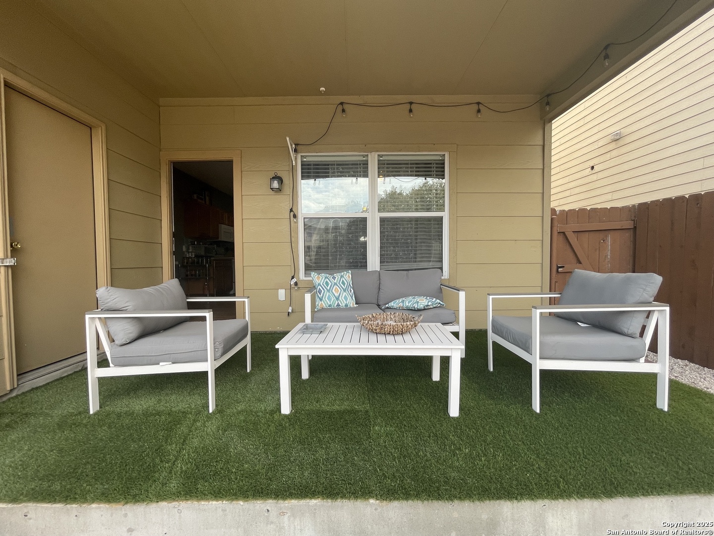 4109 St Charles Bay San Antonio TX 78229