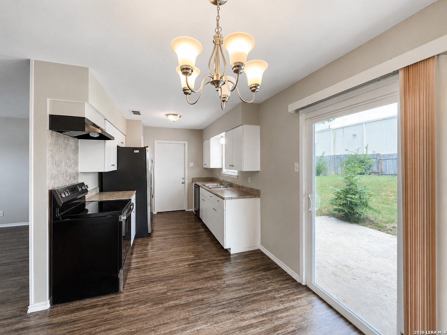 206 Balboa Drive Universal City TX 78148