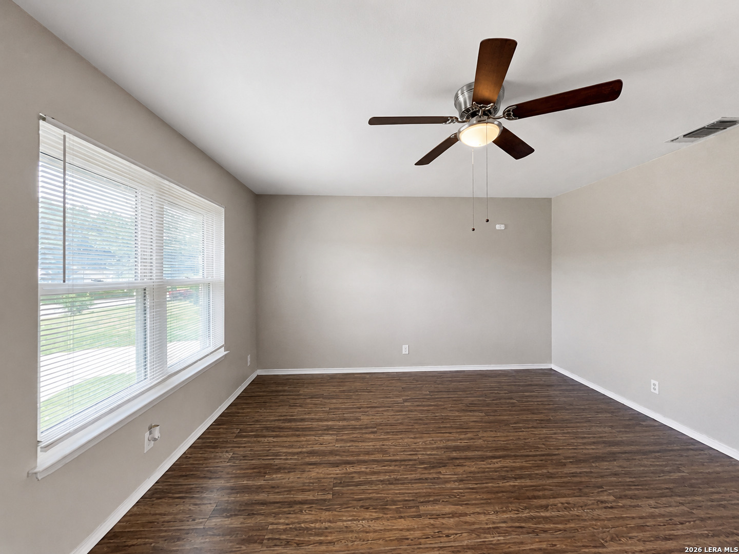 206 Balboa Drive Universal City TX 78148