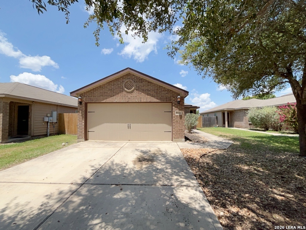 6121 Luckey Run San Antonio TX 78252