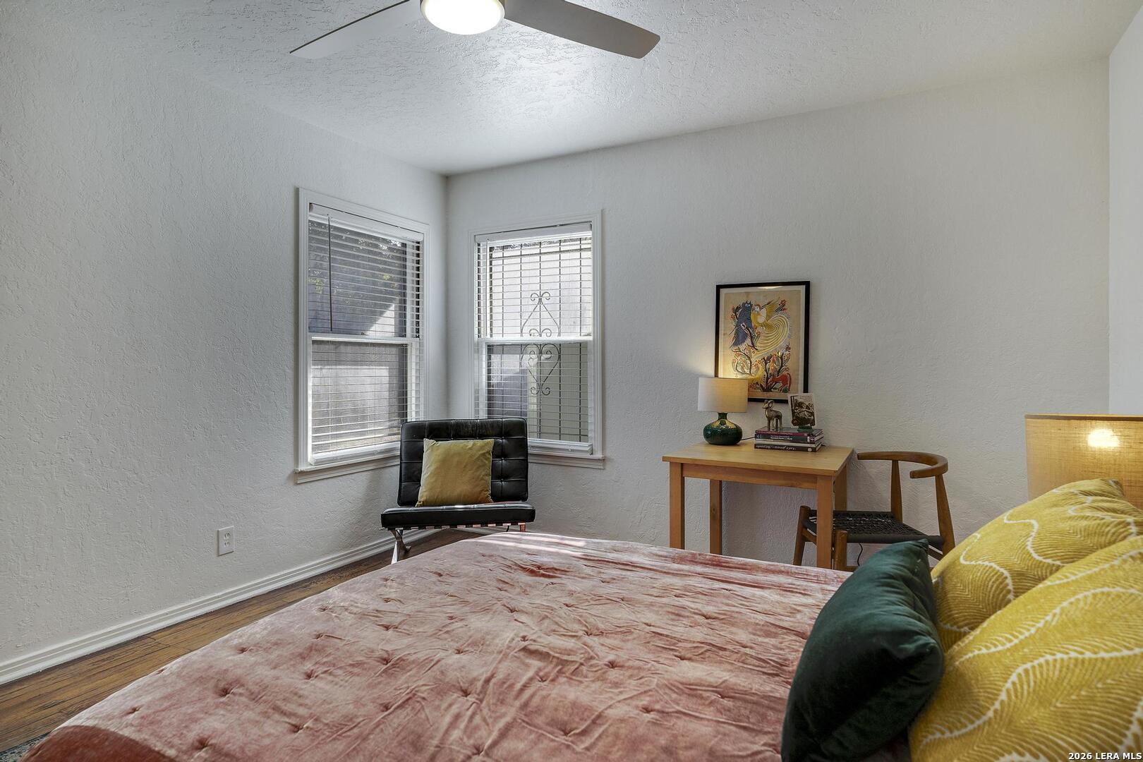 330 W Norwood Court San Antonio TX 78212