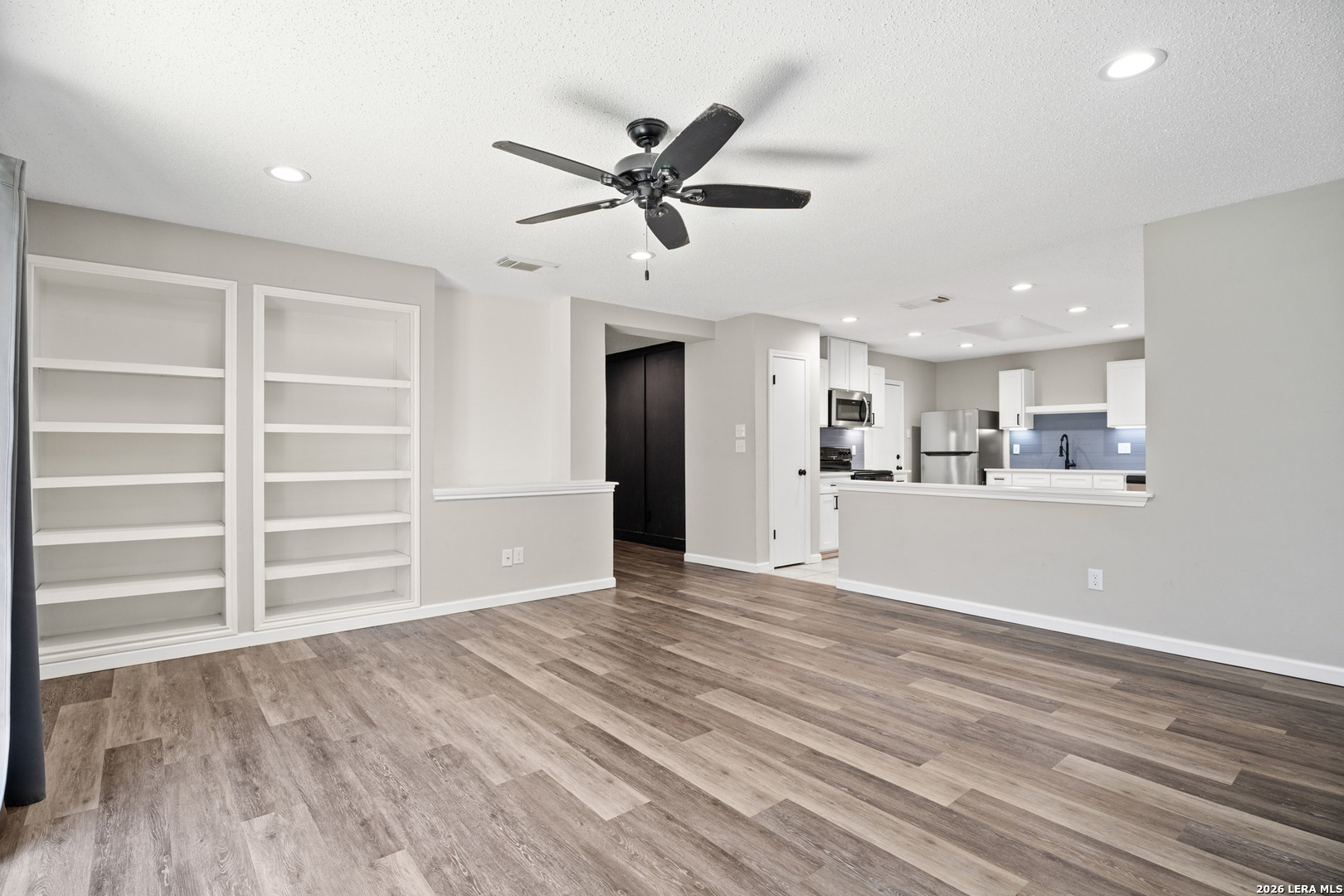 5546 Enchanted Draw San Antonio TX 78251