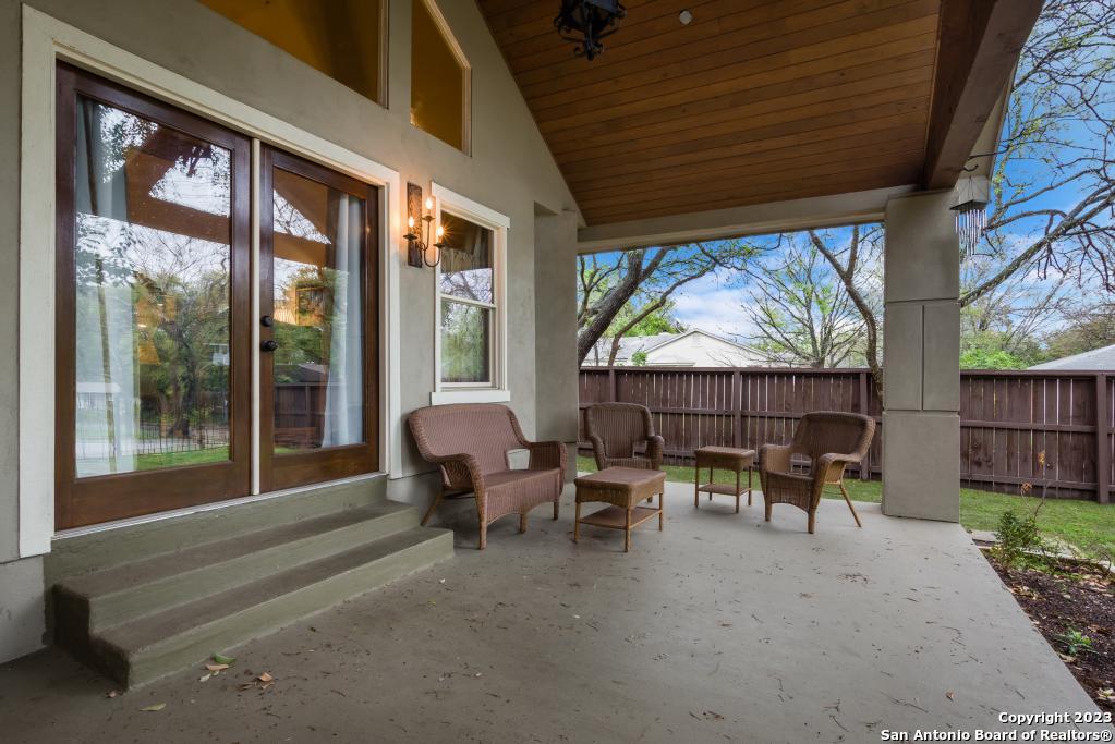 188 Claywell Drive Alamo Heights TX 78209