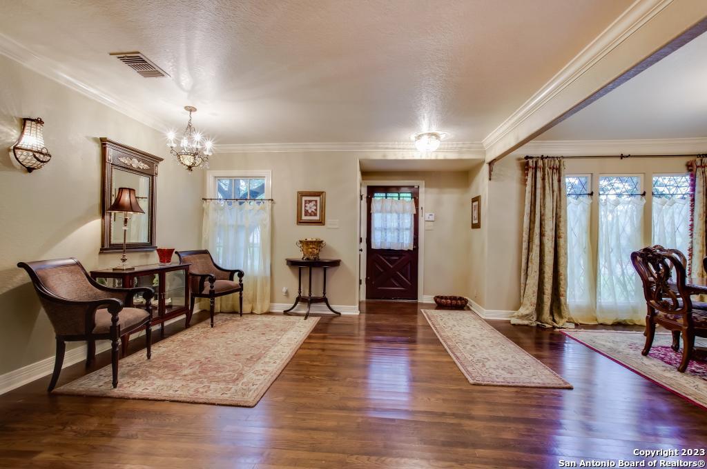 188 Claywell Drive Alamo Heights TX 78209